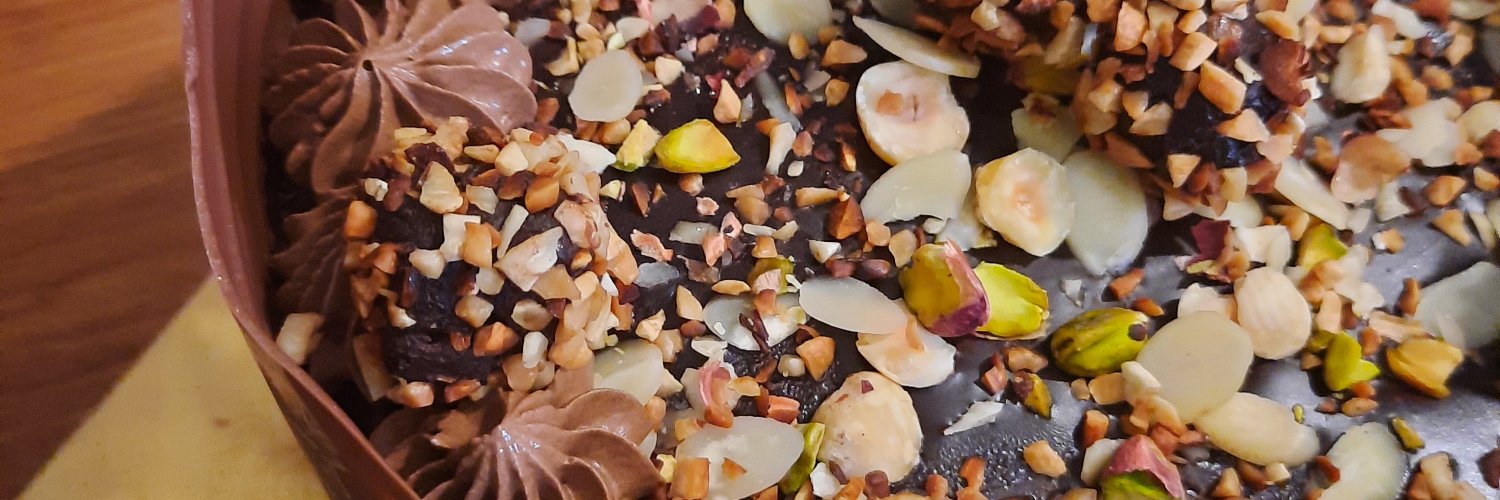 FoodieColombo's profile banner image