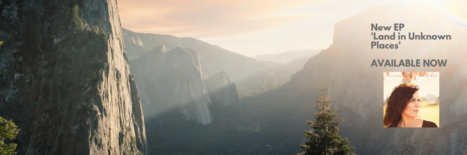stephieKr's profile banner image