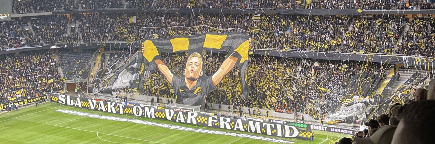 simpawaard's profile banner image