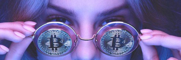 CryptaGirl Profile Banner
