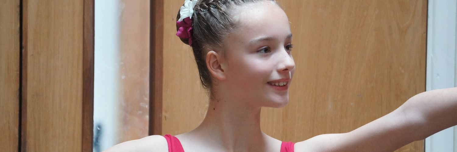 ★Emma Donald★ 💙 banner