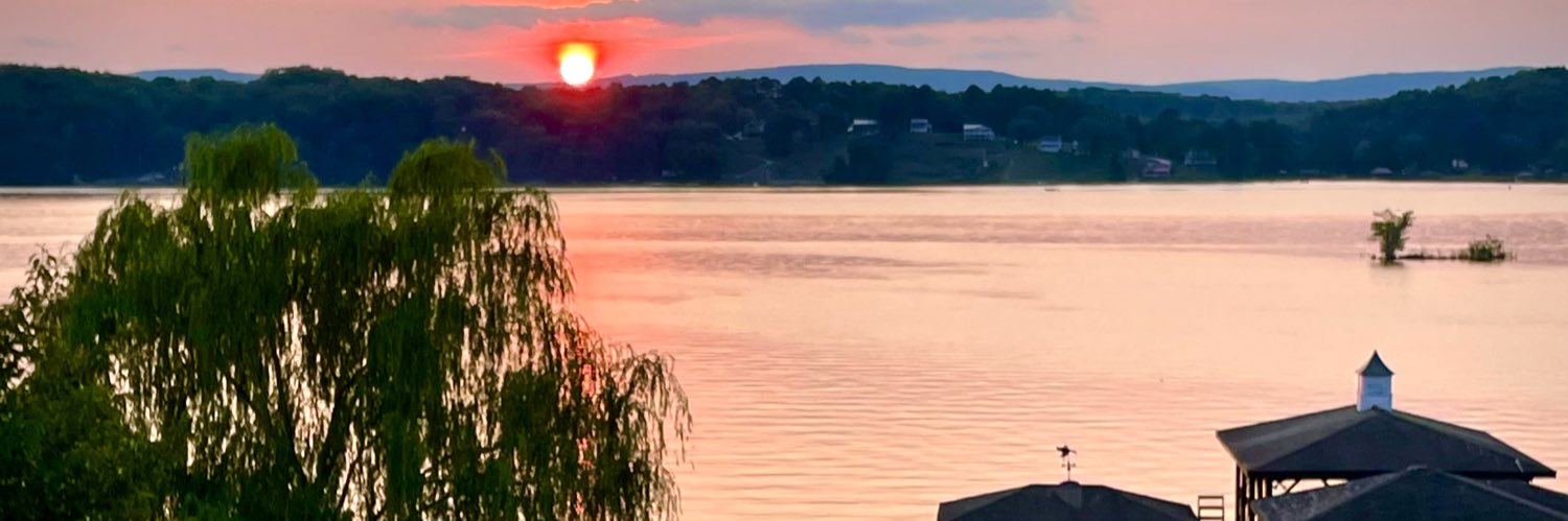 randrewb's profile banner image