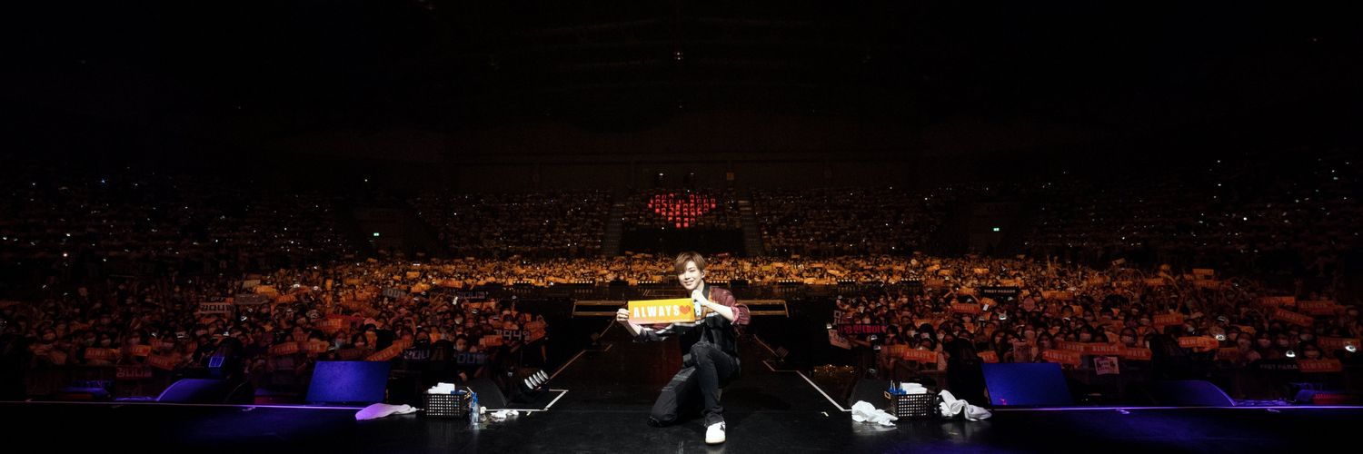 B E L L E =) banner