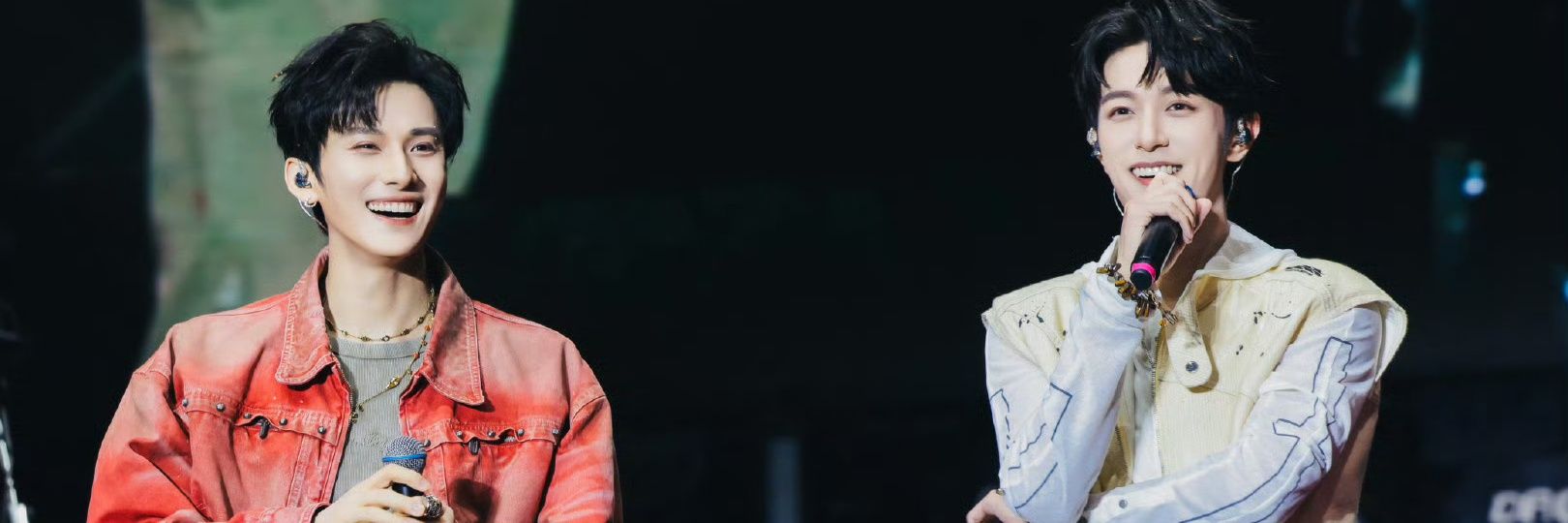 Naylin:^⁠.^🐰🐺 banner