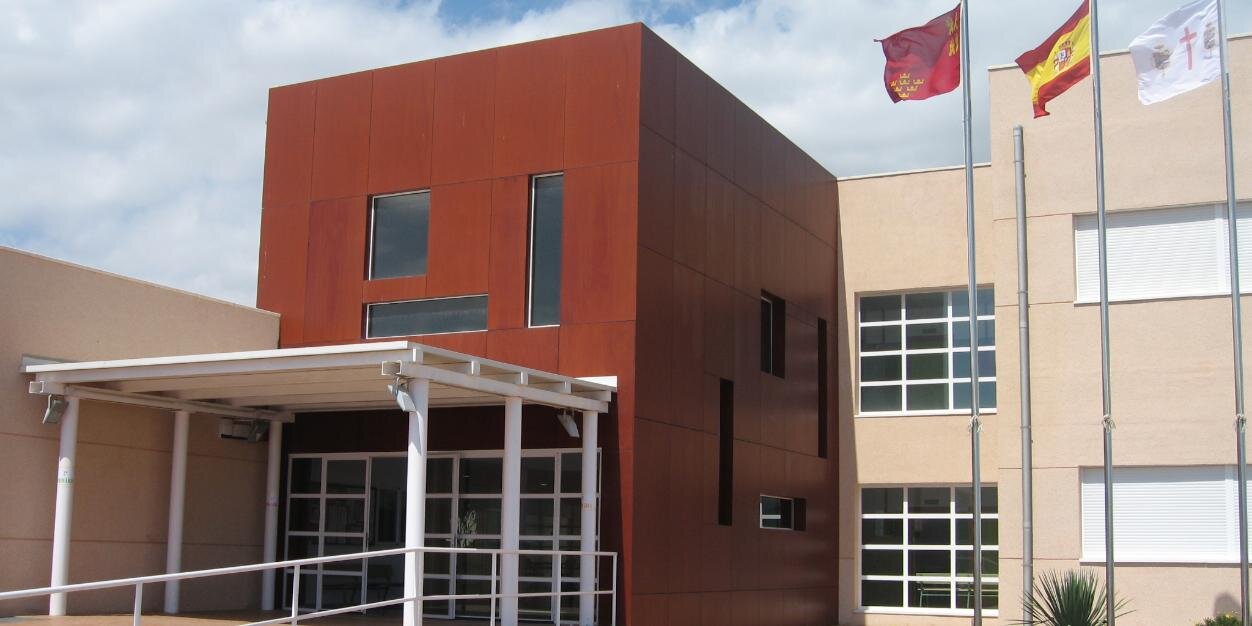 coleinfanta's profile banner image