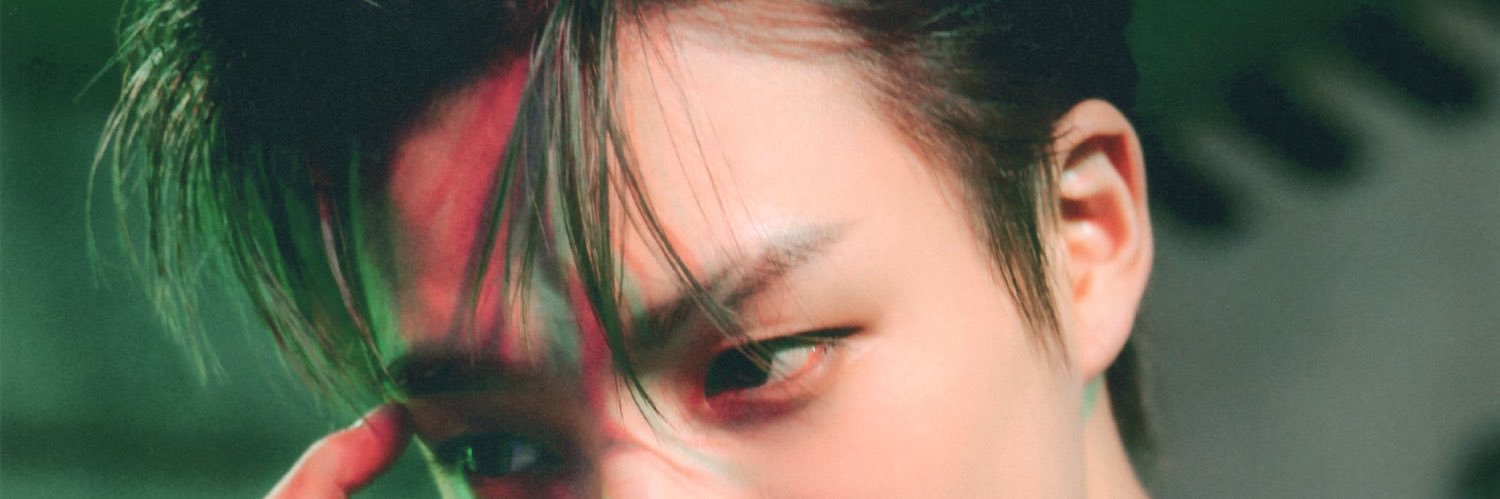 najaemyu's profile banner image
