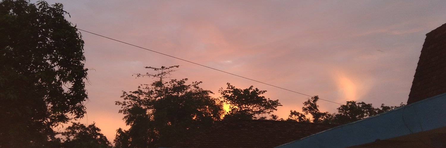 Devy_Yusi's profile banner image
