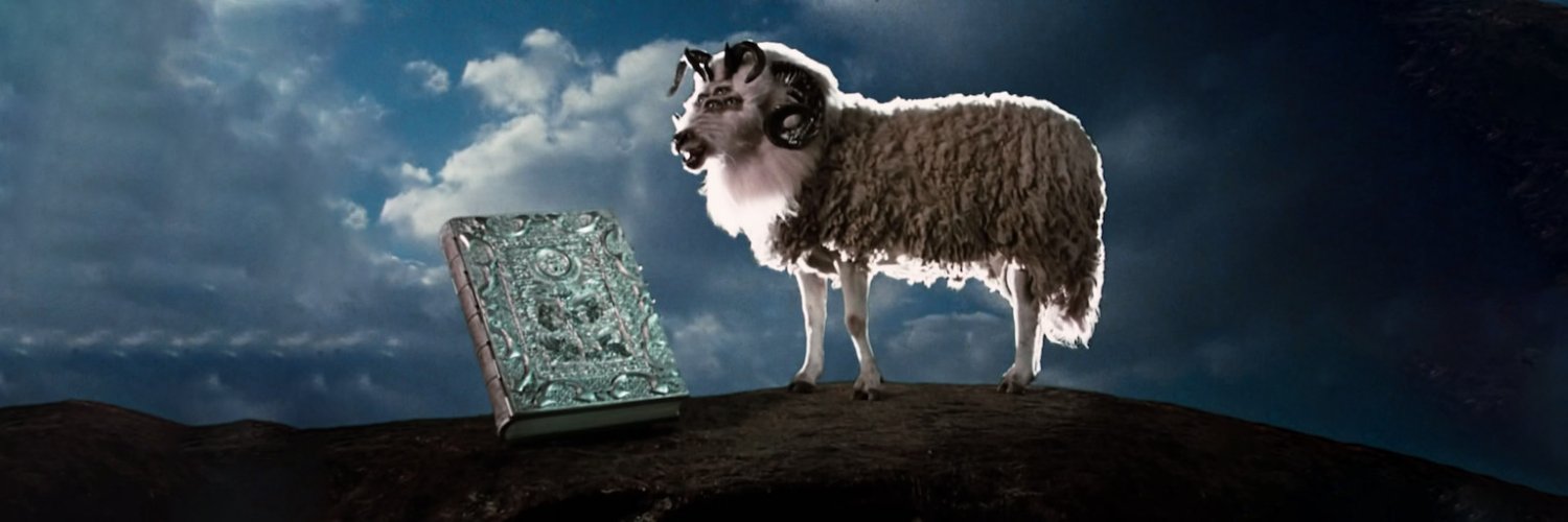 d r o n e w i t c h banner