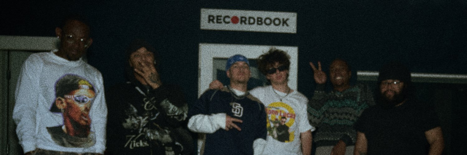brokenb4u_'s profile banner image