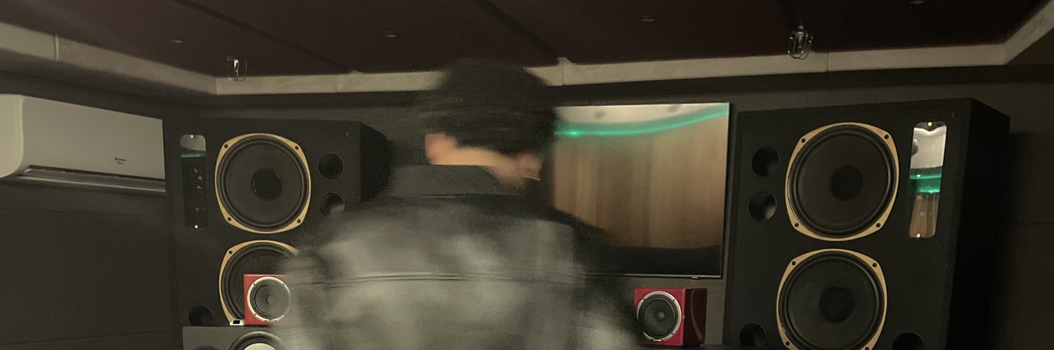 oogviken's profile banner image
