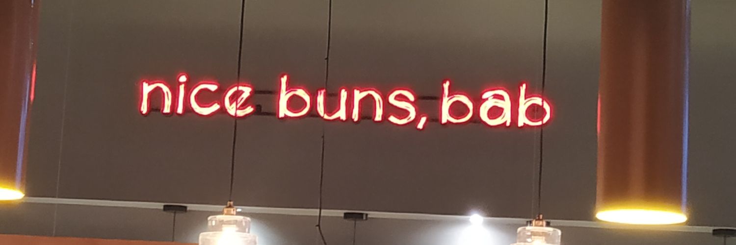 Raychybabe's profile banner image