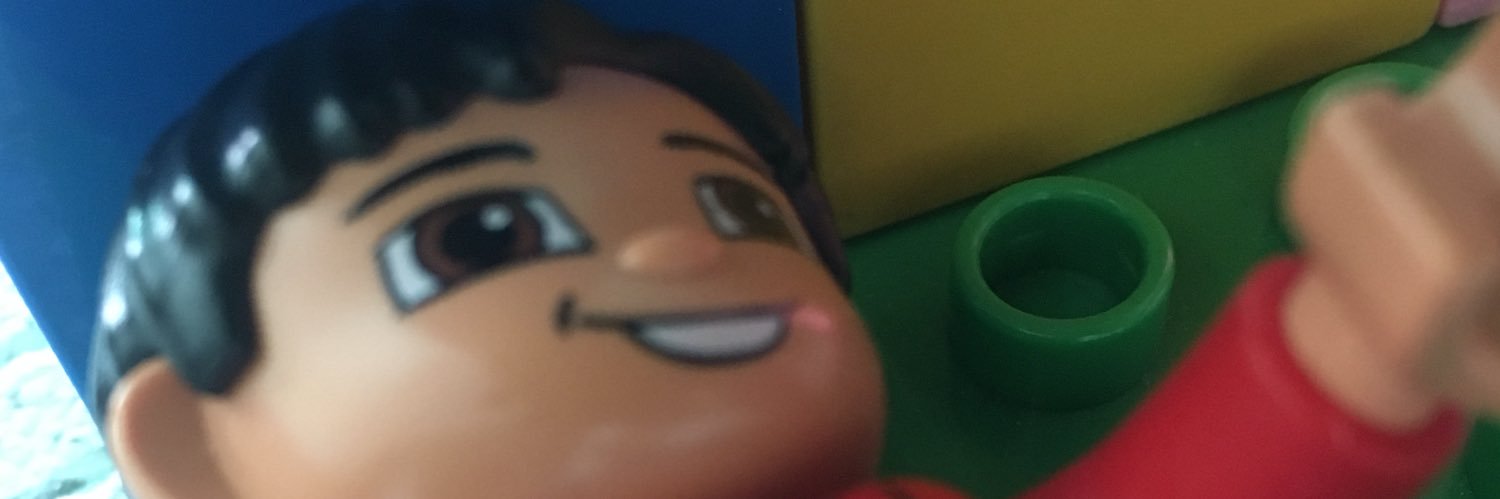 yslancelee's profile banner image