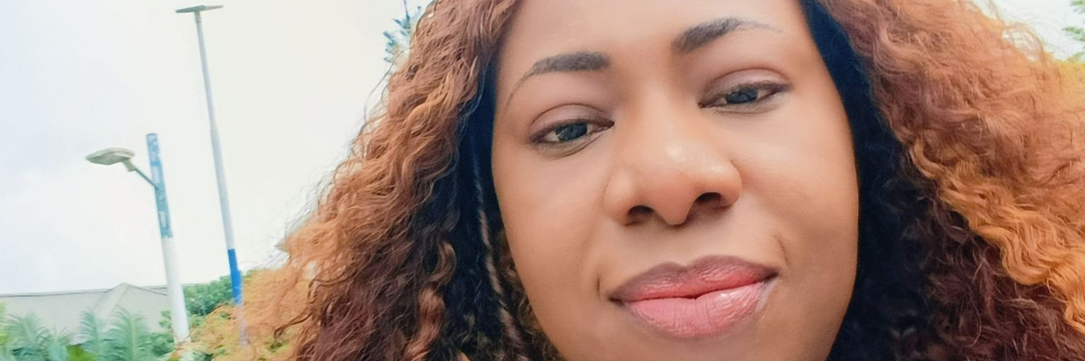 MaureenChichi banner