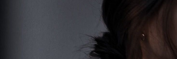 إبـريـل،، banner