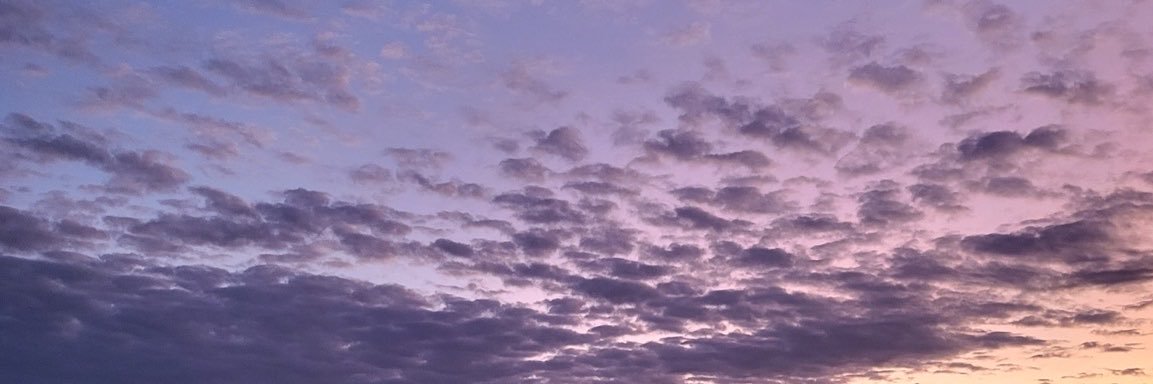 understand1027's profile banner image