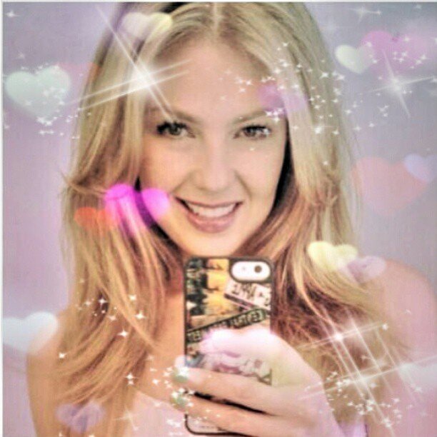 julyane_thalia's profile banner image