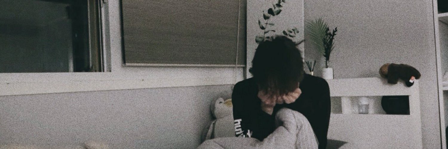 __bluemoons's profile banner image