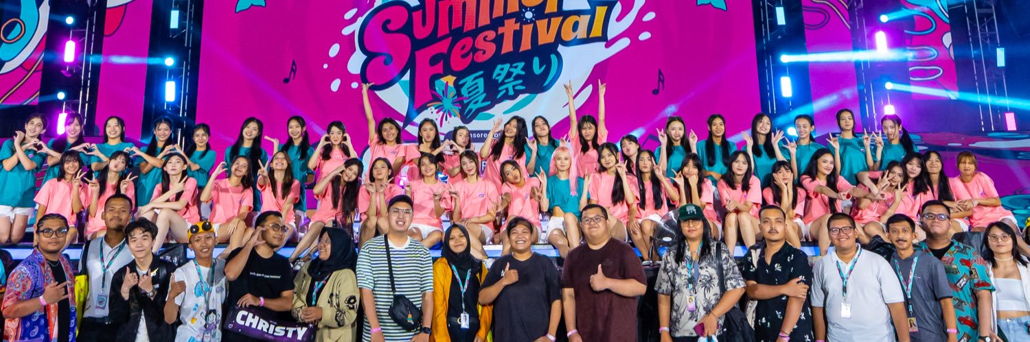desiws15_'s profile banner image