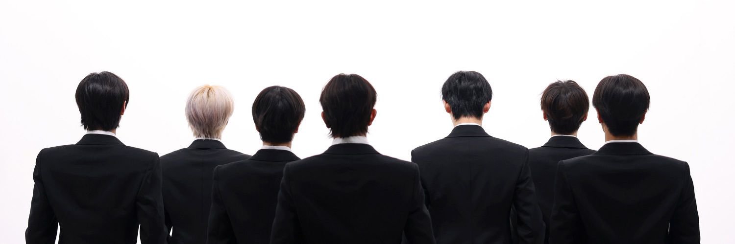 violet banner