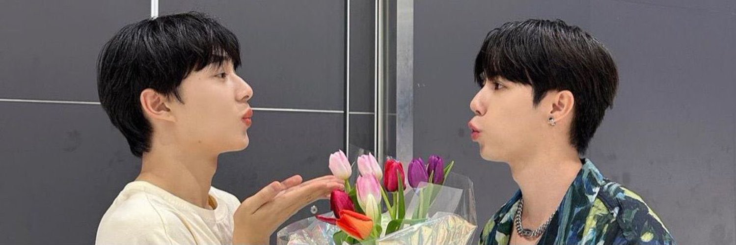 zunewnu's profile banner image