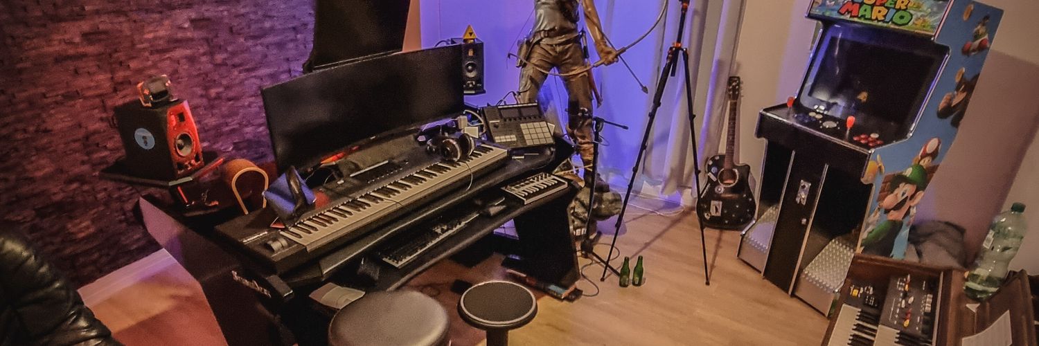 _tobiweiss's profile banner image