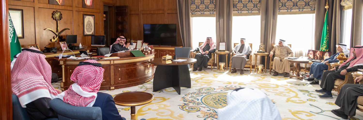 قدوات عطاء ووفاء banner