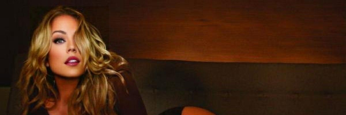 mariahoIaa's profile banner image