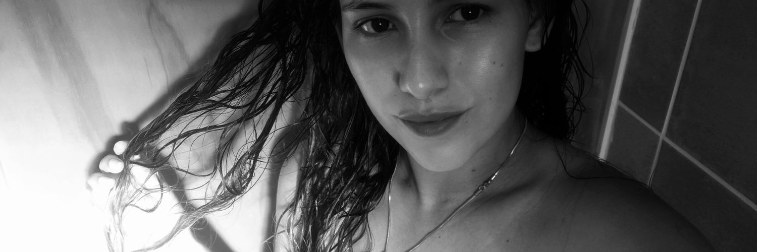 MaruuCabreraa's profile banner image