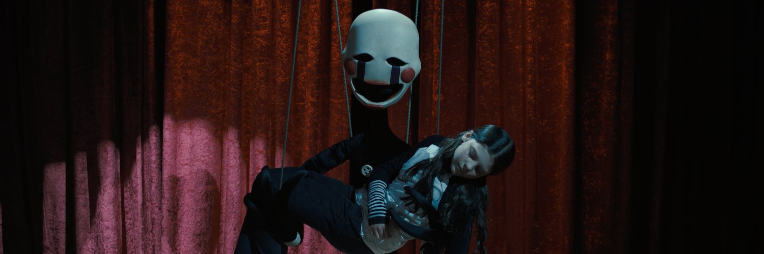 CONNOR 🎁⋆⭒˚｡⋆ banner