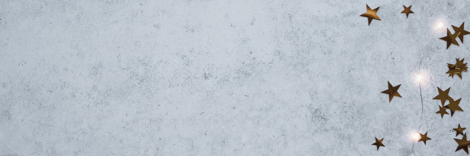 leila burnes 🌙 banner