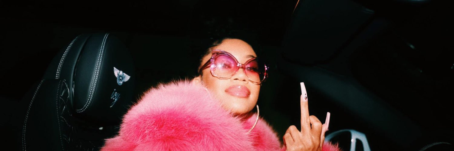 MsSweetPeach1's profile banner image