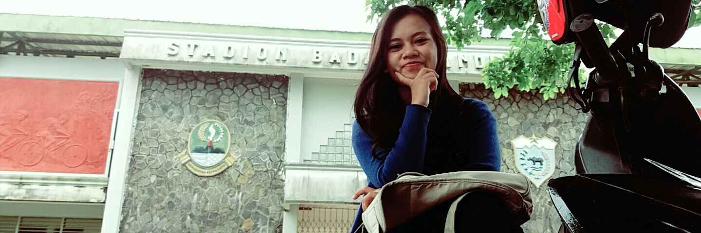Dewi_HKB's profile banner image