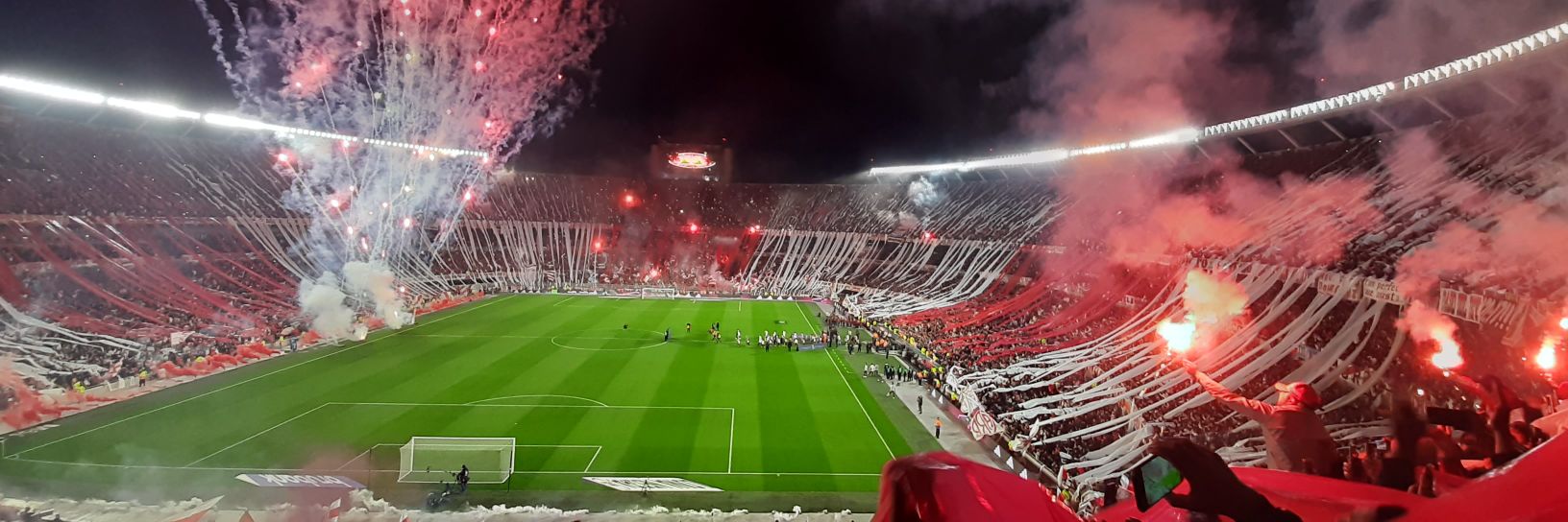 PauFreccero's profile banner image
