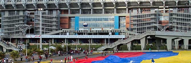 Carlos P Díaz's banner