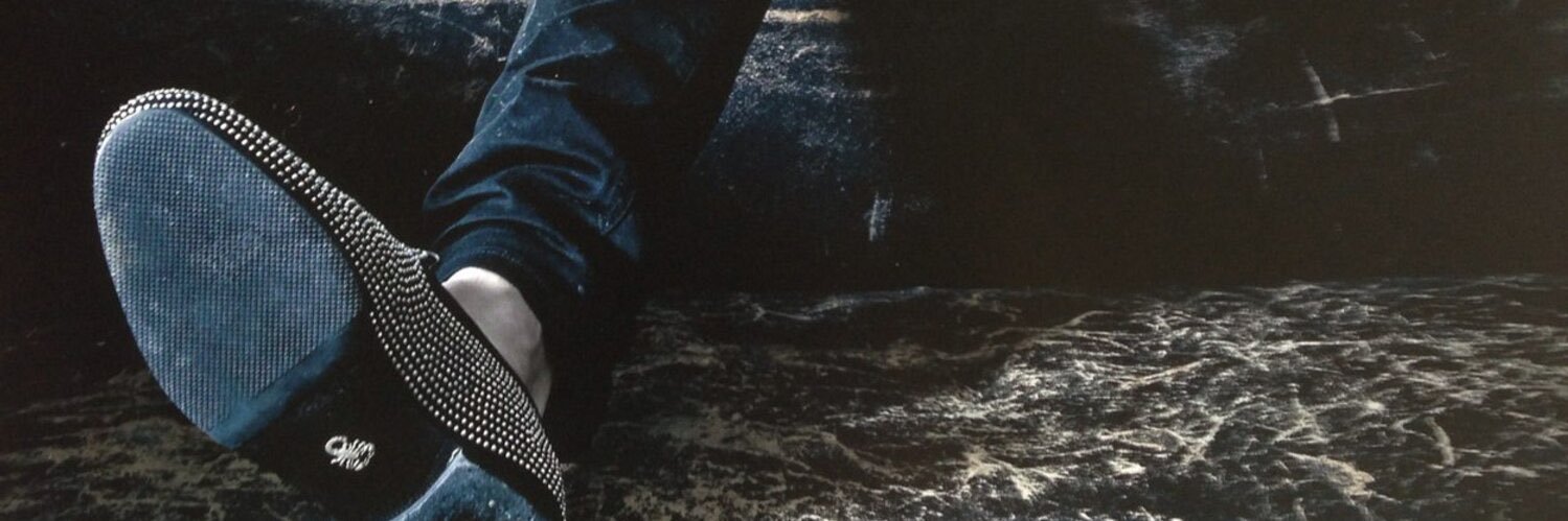 evevilive's profile banner image