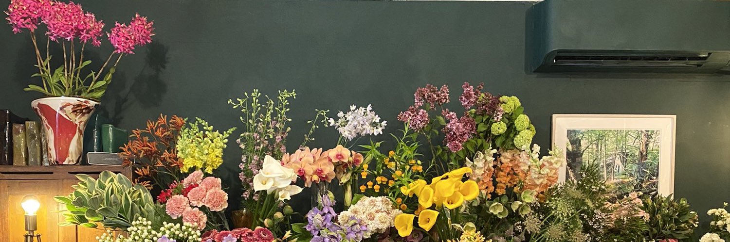 ___jne's profile banner image