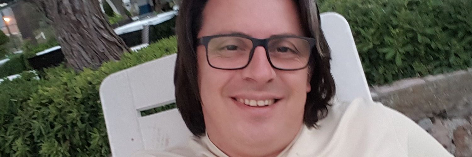 sezginsezer71's profile banner image