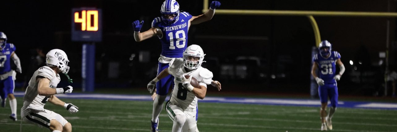 Christian Lora banner