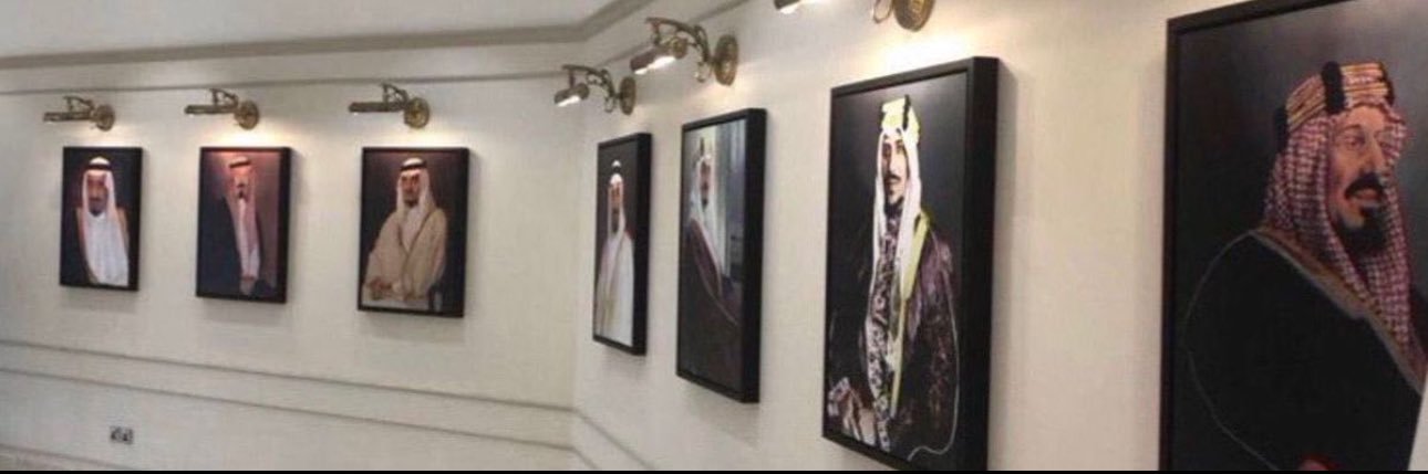 4_elena's profile banner image