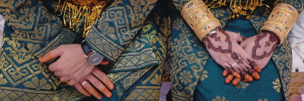 indrianiRatih's profile banner image