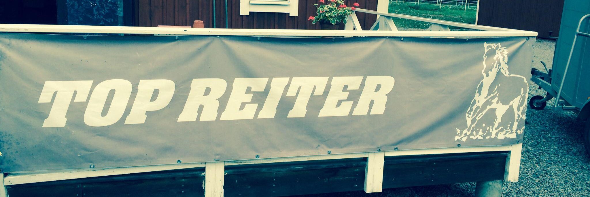 joereiter's profile banner image