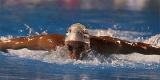 Alejandro Castro. banner