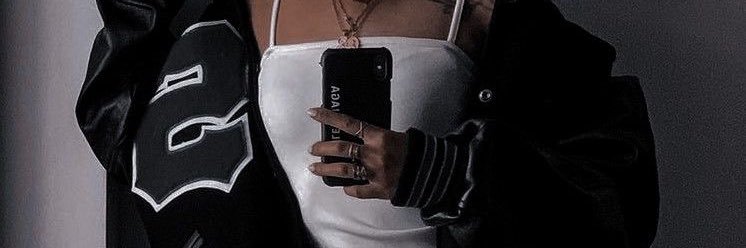 kimthvsk's profile banner image