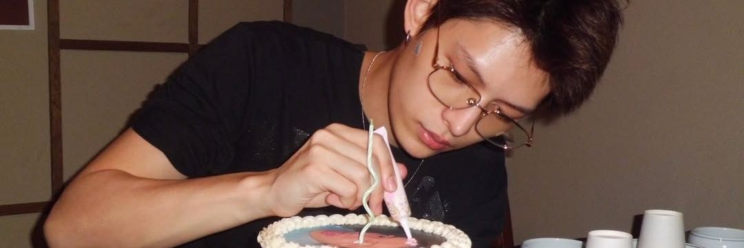 refimiese's profile banner image