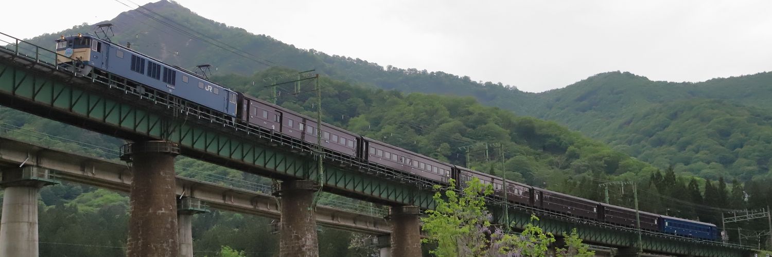 ㋔イドン☄️⚒️ ホロクルB17らしいよ banner