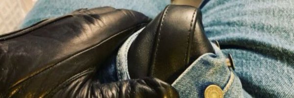 Oddly_Otter Profile Banner