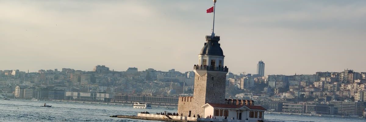 bykimyager's profile banner image