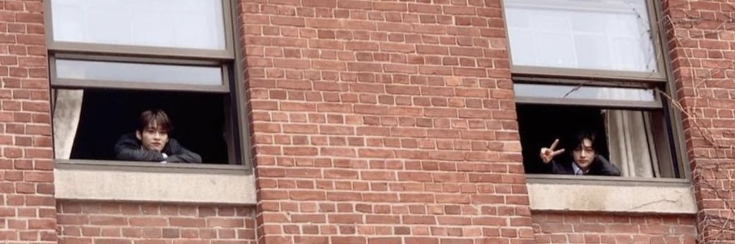 なの banner