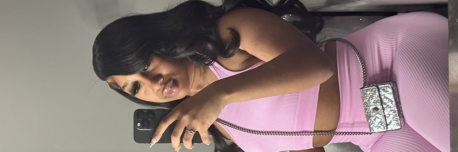 MiyahEmonee 🪞's banner