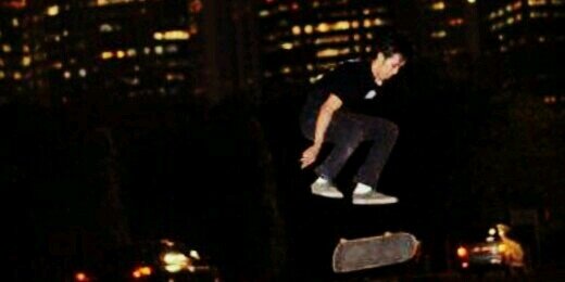 aL_adri's profile banner image